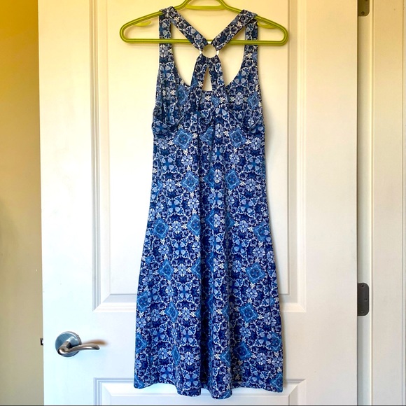 Racer back knee length blue pattern summer dress - Picture 3 of 3